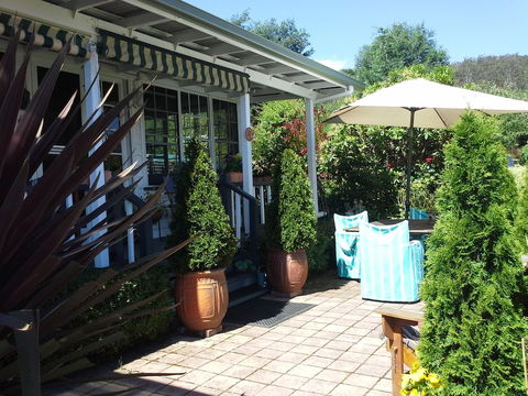 Hillside Bed & Breakfast - Accommodation Asia 3