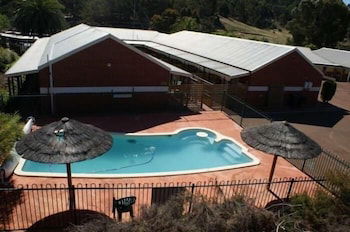 Nelsons Of Bridgetown - Accommodation Asia 6