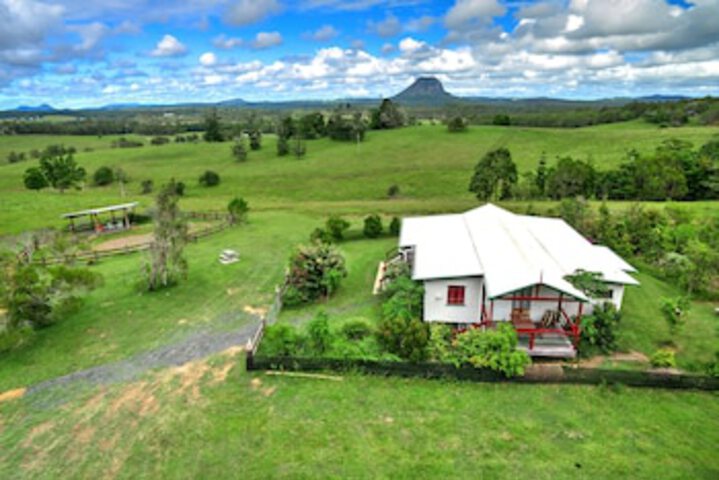 Federal QLD Accommodation China