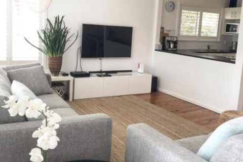 The Seaside Beachhouse Mollymook - Accommodation Asia 6