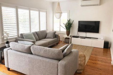 The Seaside Beachhouse Mollymook - Accommodation Asia 0