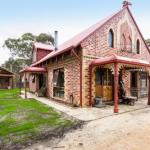 Chianti Cottages - Accommodation Guide 0