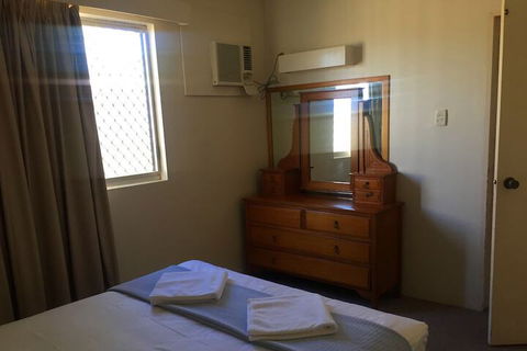 Inland Oasis Motel - Accommodation Asia 6