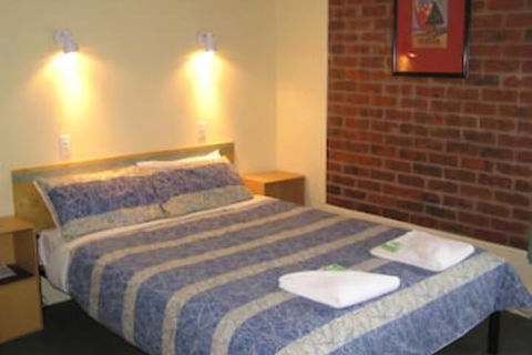 Camperdown Cascade Motel - Accommodation Guide 4