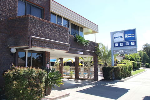 Macintyre Motor Inn - Accommodation China 0