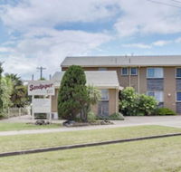 Sandpiper Holiday Apartments