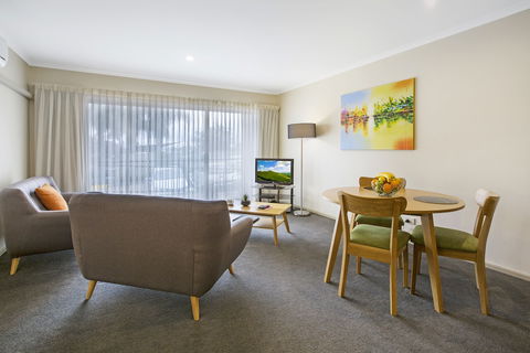 Quest Tamworth - Accommodation Guide 5