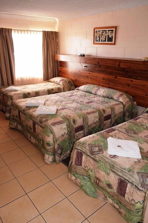 Welcome Home Motel And Apartments - Accommodation Guide 4