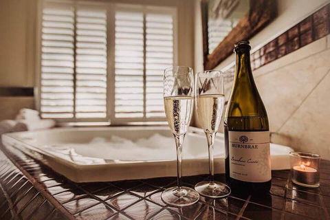 Evanslea Luxury Boutique Accommodation - Accommodation Asia 6