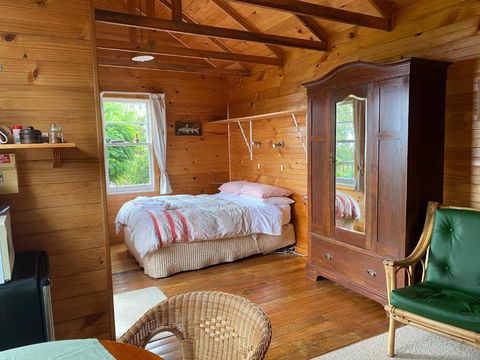 Protea Hill - Accommodation China 1