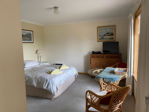 Protea Hill - Accommodation China 4