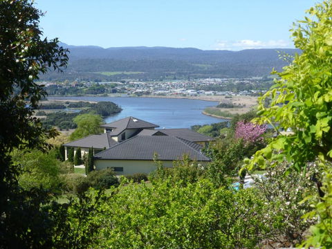 Protea Hill - Accommodation China 2
