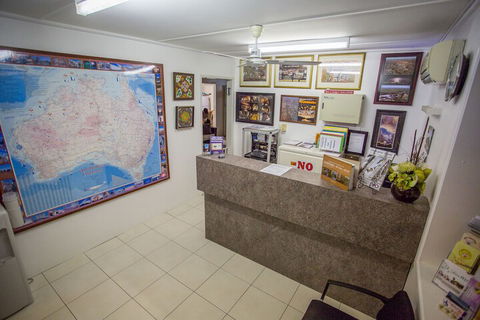 Fourth Avenue Motor Inn - Accommodation Asia 2
