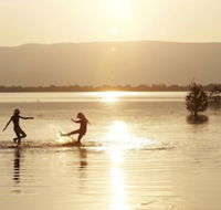 Lake Fyans Holiday Park - Accommodation Asia