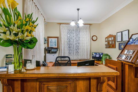 Richmond Motor Inn - Accommodation Asia 3