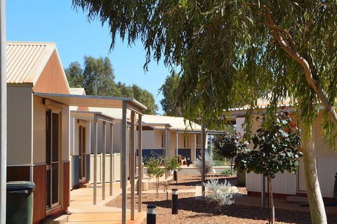 Karratha Village - Accommodation China 1