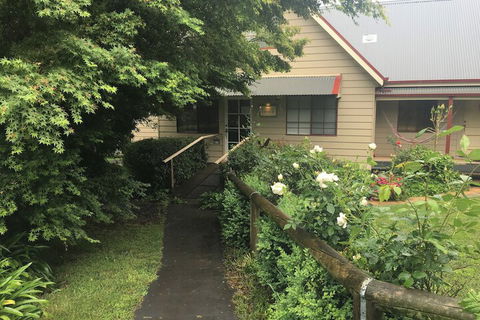Neerim Country Cottages - Accommodation Asia 5
