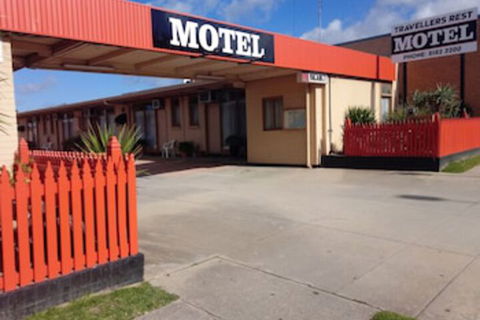Travellers Rest Motel - Accommodation Guide 0
