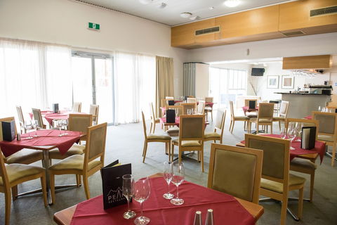 Capella Coach Inn - Accommodation Asia 5