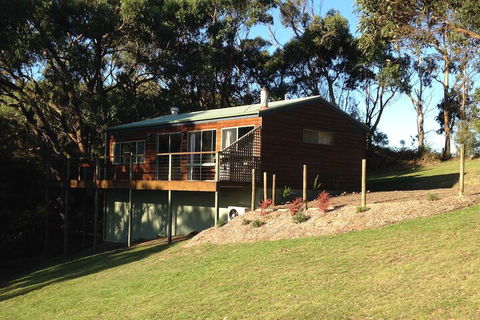 Southern Anchorage Retreat - Accommodation Asia 3