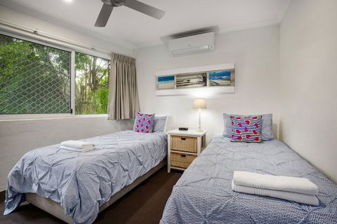 Sundancer Holiday Apartments - Accommodation Guide 2