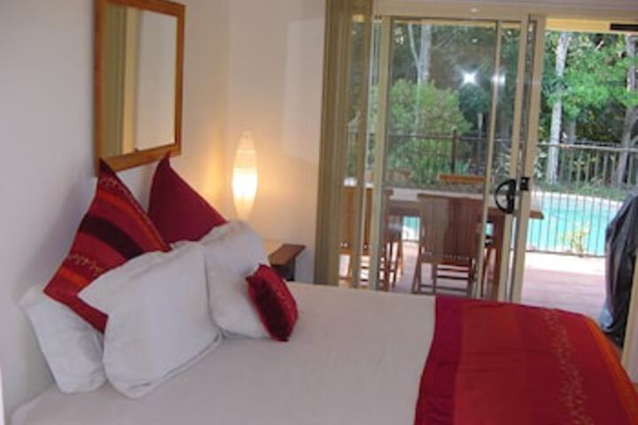 Kings Forest NSW Accommodation Asia