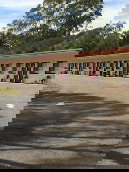 Wagon Wheel Motel - Accommodation Asia 4