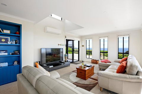 Seaspray - Accommodation Asia 4