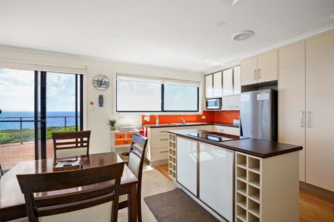 Seaspray - Accommodation Asia 2