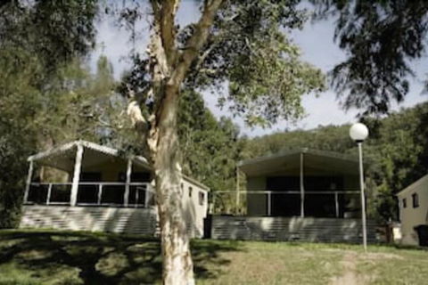 Del Rio Riverside Resort - Accommodation Guide 1