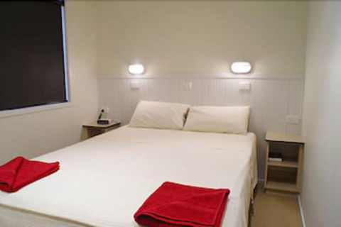 Del Rio Riverside Resort - Accommodation Guide 7