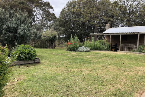 Banksia Park Estate - Accommodation Asia 3