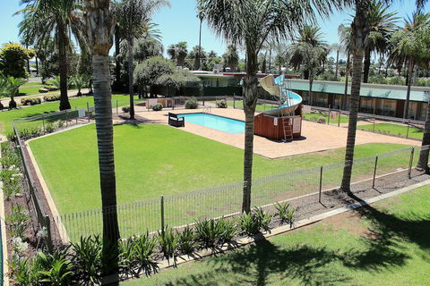 Motel Riverina - Accommodation Asia 5