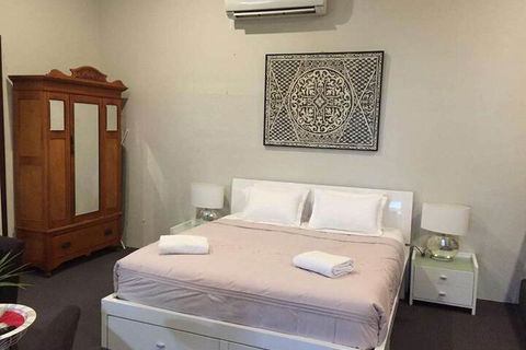 Fairway Manor Accommodation - Accommodation Guide 3