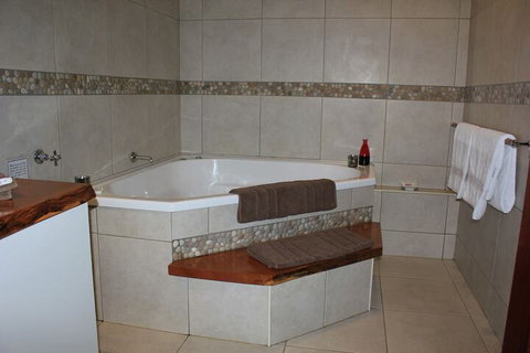 Hillcrest Mountain View Retreat - Accommodation China 2