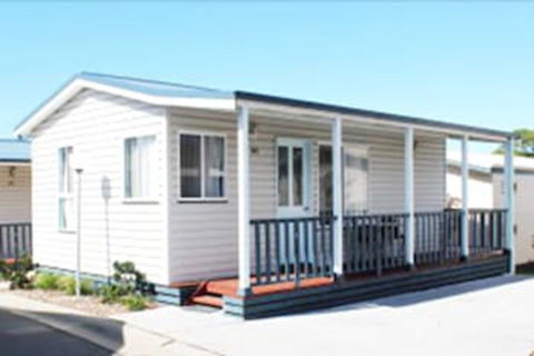 Lifestyle Village Redhead - Accommodation Asia 0