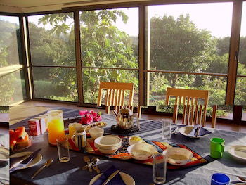 Eastwood Farm - Accommodation Guide 1
