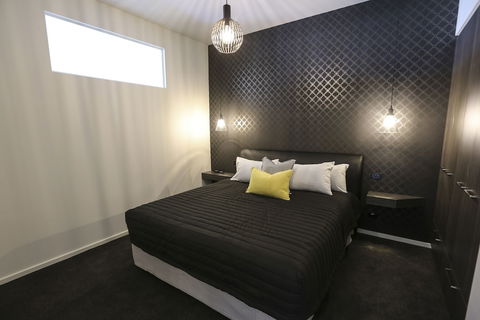 Indulge Apartments CBD - Accommodation Asia 3