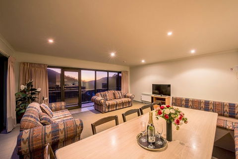 Falls Creek Country Club - Accommodation Asia 3