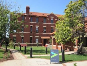 Fairfield VIC Accommodation Guide
