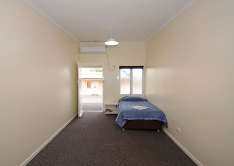 Ned Kelly's Motel - Accommodation Asia 2