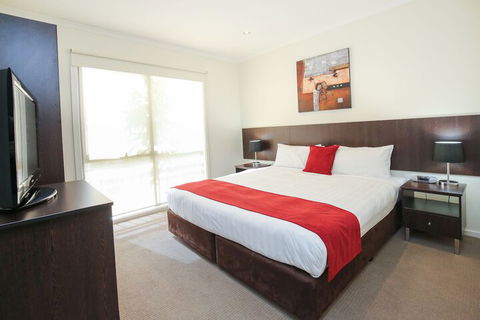 Aquarius Apartments And Cabins - Accommodation Asia 2