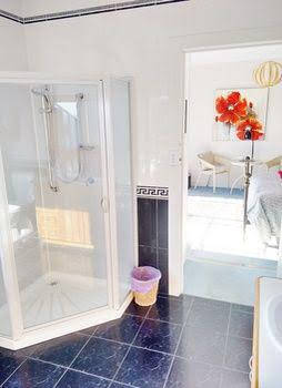 Seawatch B & B - Accommodation Asia 2