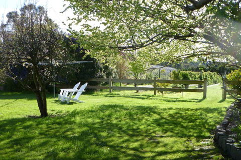 Karingal Homestead B & B - Accommodation Asia 3