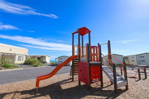 Sea Vu Caravan Park - Accommodation Asia 7
