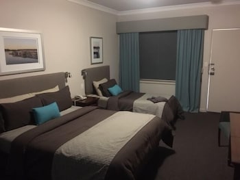 Pastoral Hotel Motel - Accommodation Asia 1