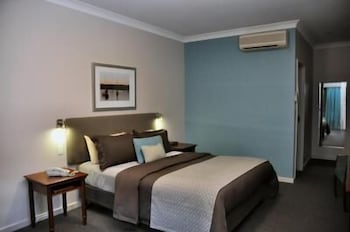 Pastoral Hotel Motel - Accommodation Asia 3