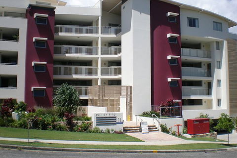 Salt On Kings Apartments - Accommodation Asia 2