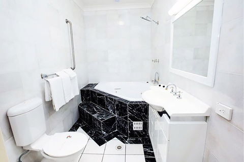 Motto Farm Motel - Accommodation Asia 4