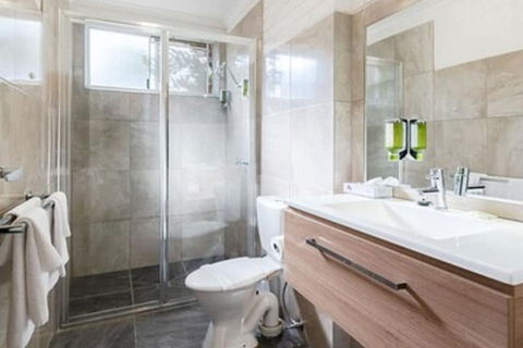 Colac Mid City Motor Inn - Accommodation Asia 4